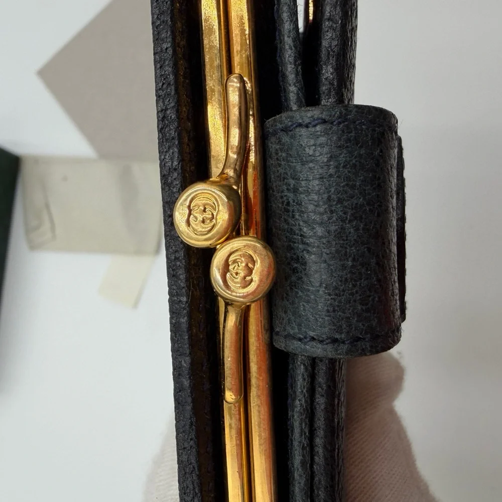 Gucci Black and Gray GG Canvas Snap Wallet - Picture 9 of 10
